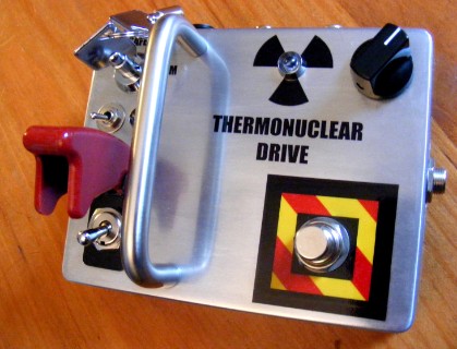 Thermonuclear Drive from Random Device